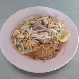 ผัดไทยริมคลอง