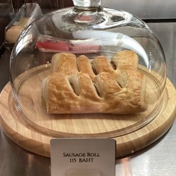 ครัวซองไส้กรอก Sausage Croissant