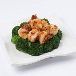 กุ้งผัดบร็อคโคลี่ซอสเอ็กซ์โอ