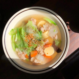 แกงจืดเต้าหู้หมูเด้ง