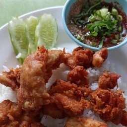 ข้าวไก่ทอดคาราเกะ.น้ำจิ่มแจ่ว
