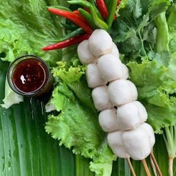 ลูกชิ้นหมูทอด