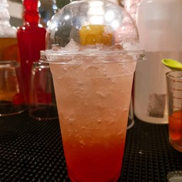 สตอเบอร์รี่โซดา