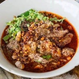 ก๋วยเตี๋ยวยัยแจ๋ว เจ้าเก่า