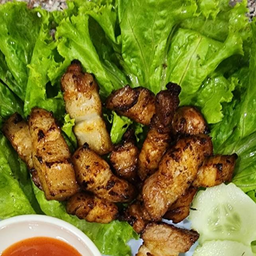 หมูสามชั้นทอดน้ำปลา