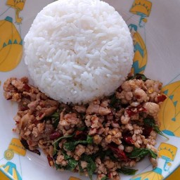 ข้าวผัดกะเพราหมู ไก่ เครื่องในไก่