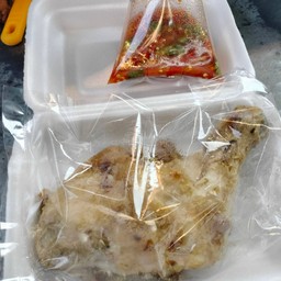 ไก่นึ่งสมุนไพร+น้ำจิ้ม