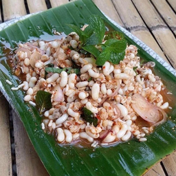 ก้อยไข่มดแดง