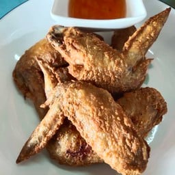 กับข้าว ปีกไก่ทอดน้ำปลา
