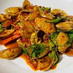 หอยลายผัดพริกเผา