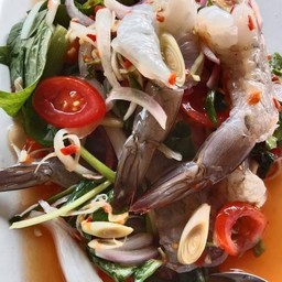 ยำกุ้งสด