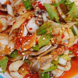 ยำปลาหมึก - ปูม้า