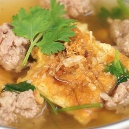 แกงจืดไข่น้ำ (ไข่ไก่ 2 ฟอง)