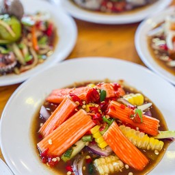 ยำปูอัด