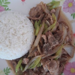 พริกหยวกเนื้อ