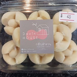 กลีบลำดวน