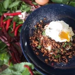 กระเพรากะทะเหล็ก สาขาบ้านแขก สี่แยกบ้านแขก