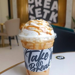 คาราเมลมัคคิอาโต้ปั่น