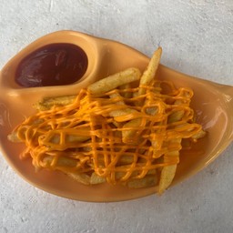 เฟรนซ์ฟรายส์ชีส