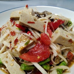 ส้มตำ-ปูปลาร้า หมูยอ