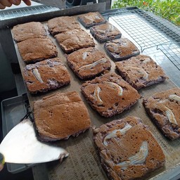 บ้าบิ่นมะพร้าวอ่อนกล่องใหญ่ 3 กล่อง 189 บาท