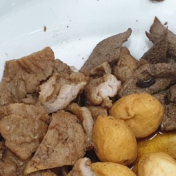หมูรวมลวก