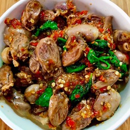 ข้าวกะเพราหัวใจไก่