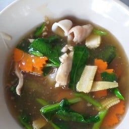 ลีโออาหารตามสั่่งและก๋วยเตี๋ยว