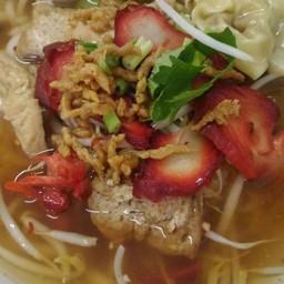 ก๋วยเตี๋ยวต้มยำ