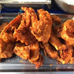 หมูทอด1ขีด