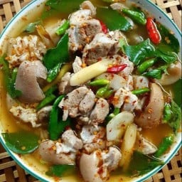 กะเพราคุณหนู 1