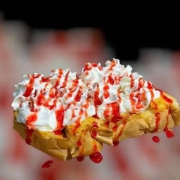 ปังปิ้งวิปครีมซอสสตอเบอรี่ 1แผ่น