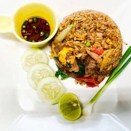 (เมนูย้อนวัย) ข้าวผัดหมูซีอิ๊วดำ (ข้าวผัดรถไฟ)
