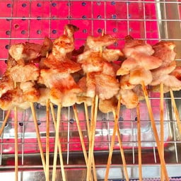 แม่เฮง หมูย่าง ไส้ย่าง -