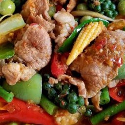 แกงป่าหมู,ไก่