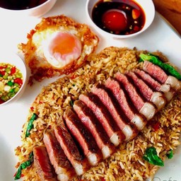 เซ็ทกะเพราเนื้อหน้า TF Picanha steak. (150 g)