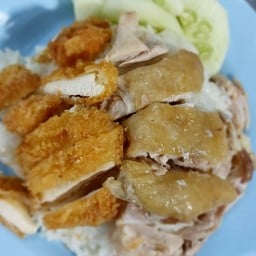 ข้าวมันไก่รวม(ต้ม+ทอด)