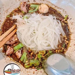 ก๋วยเตี๋ยวเรือหมู