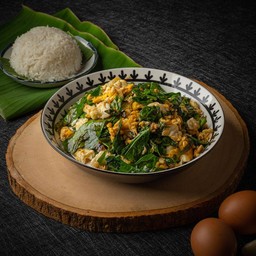 ใบเหลียงผัดไข่
