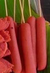 ไส้กรอกแดง ไม้ละ