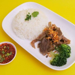 ข้าวหน้าหมูตุ๋น