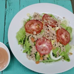 สลัดทูน่า