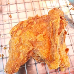ไก่ทอดหาดใหญ่ สาขาเซเว่นบ้านแก้ว