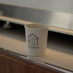 นมสดร้อน