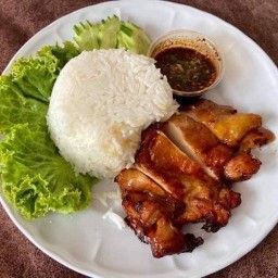 เจ้เอ๋ผลไม้สดเงินล้าน