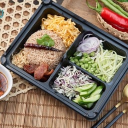 ข้าวคลุกกะปิ  (พิเศษ) กล่องดำ