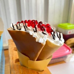 เครปวิปครีม เยลลี่ไข่ปลา