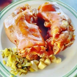 ขาหมูฮ่องกง22รส กระทุ่มแบน ป๋อง ป เป็ด