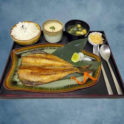 ปลาฮอกเกะย่างเกลือ เซต (Hokke Shioyaki Set)