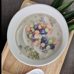 บัวลอยเย็น มะพร้าวเกร็ดหิมะ